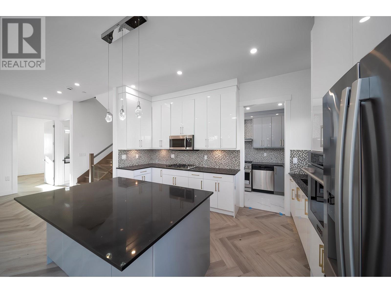 7033 Ne Inverness Street, Vancouver, British Columbia  V5X 1L9 - Photo 24 - R2982136