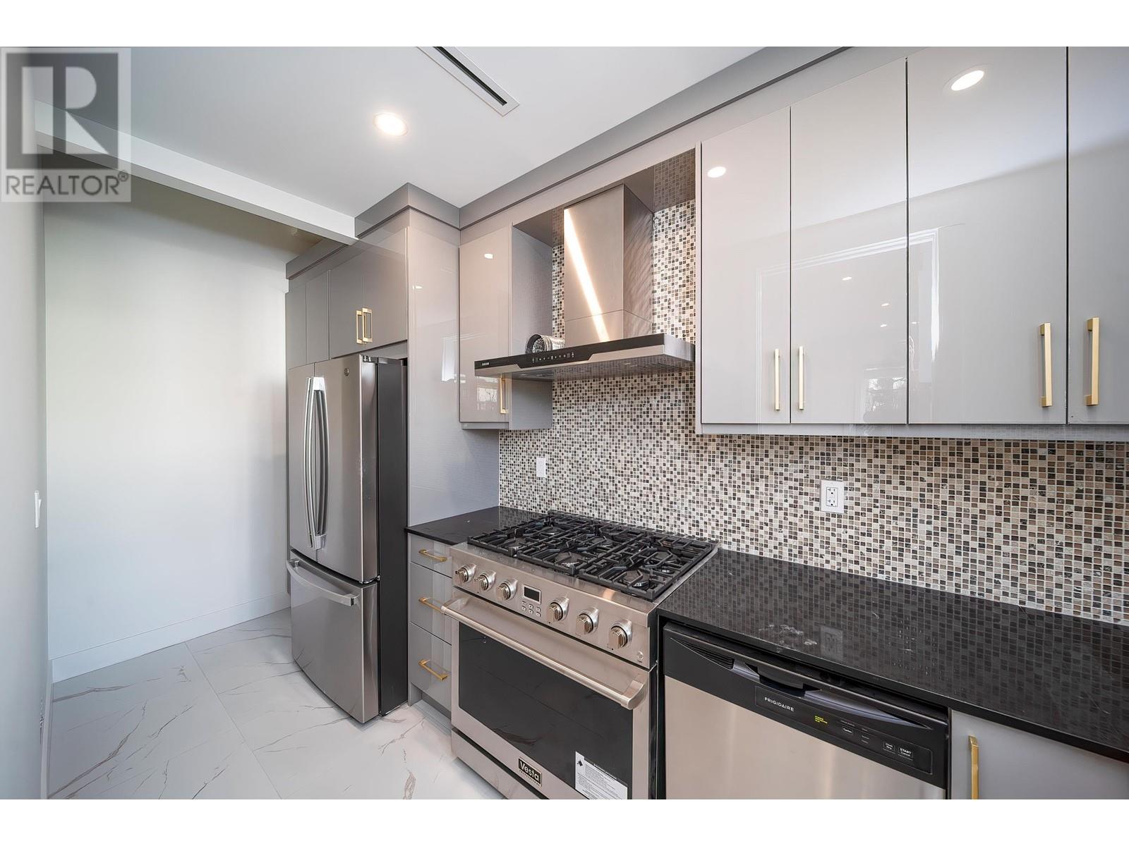 7033 Ne Inverness Street, Vancouver, British Columbia  V5X 1L9 - Photo 27 - R2982136