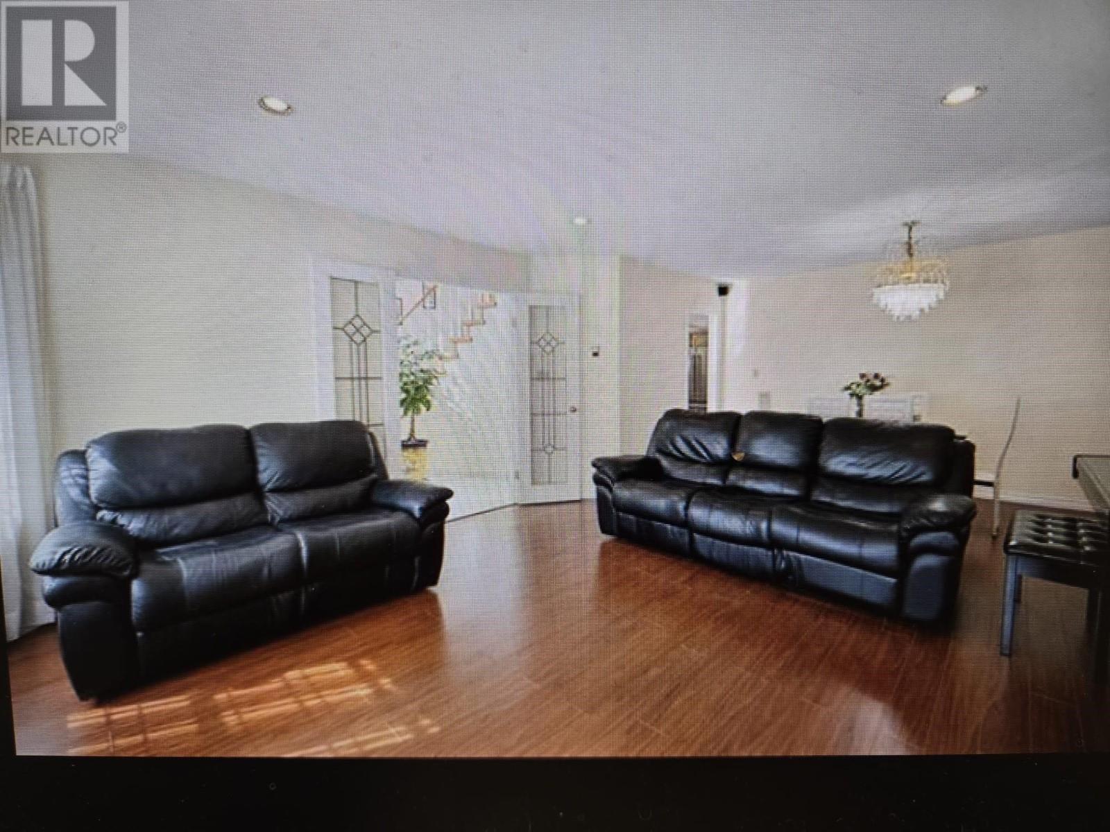 5009 St. Catherines Street, Vancouver, British Columbia  V5W 3E9 - Photo 5 - R2982112