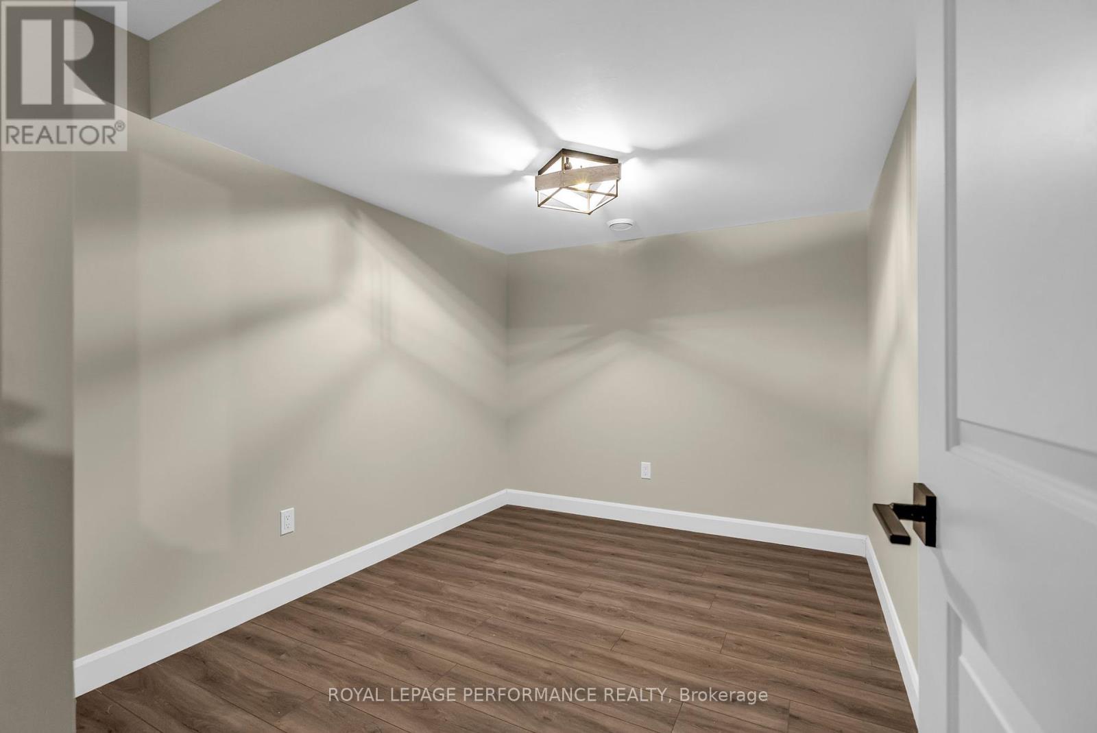14234 Anderson Road, South Stormont, Ontario  K0C 1M0 - Photo 27 - X12041644
