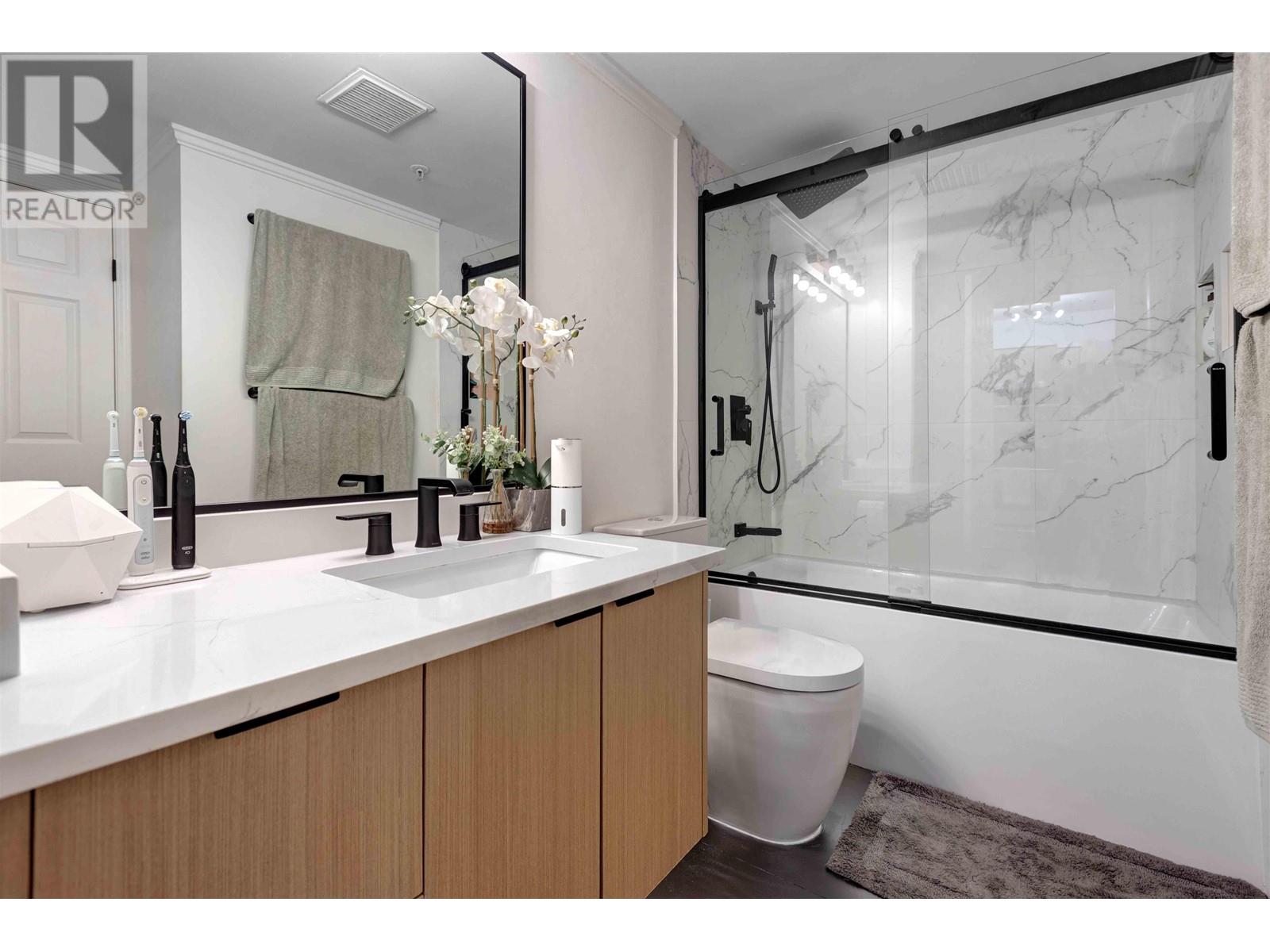 209 1966 Coquitlam Avenue, Port Coquitlam, British Columbia  V3B 7P8 - Photo 13 - R2981822