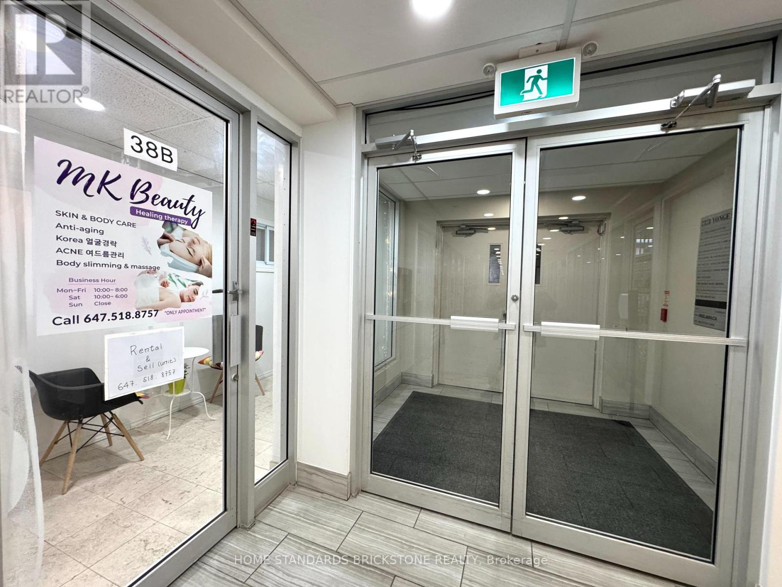 38b - 7378 Yonge Street W, Vaughan, Ontario  L4J 8J1 - Photo 4 - N12041590
