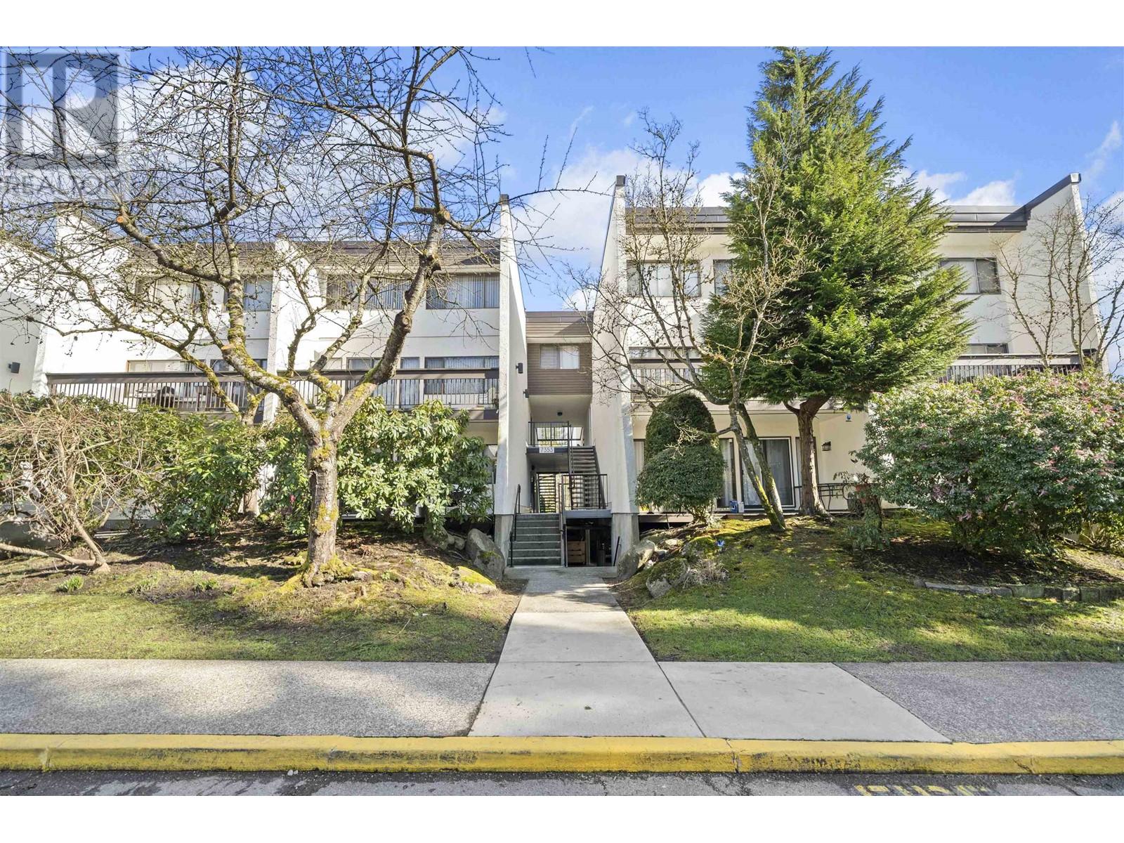 2 7353 Montecito Drive, Burnaby, British Columbia  V5A 1R3 - Photo 22 - R2981174