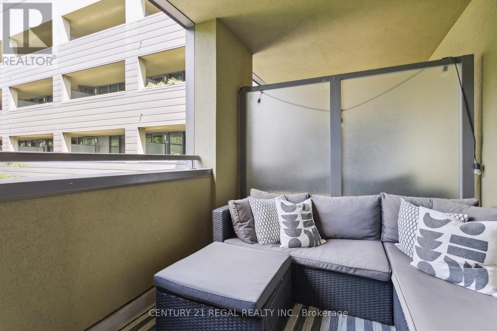 312 - 25 Ritchie Avenue, Toronto, Ontario  M6R 2J6 - Photo 6 - W12041638