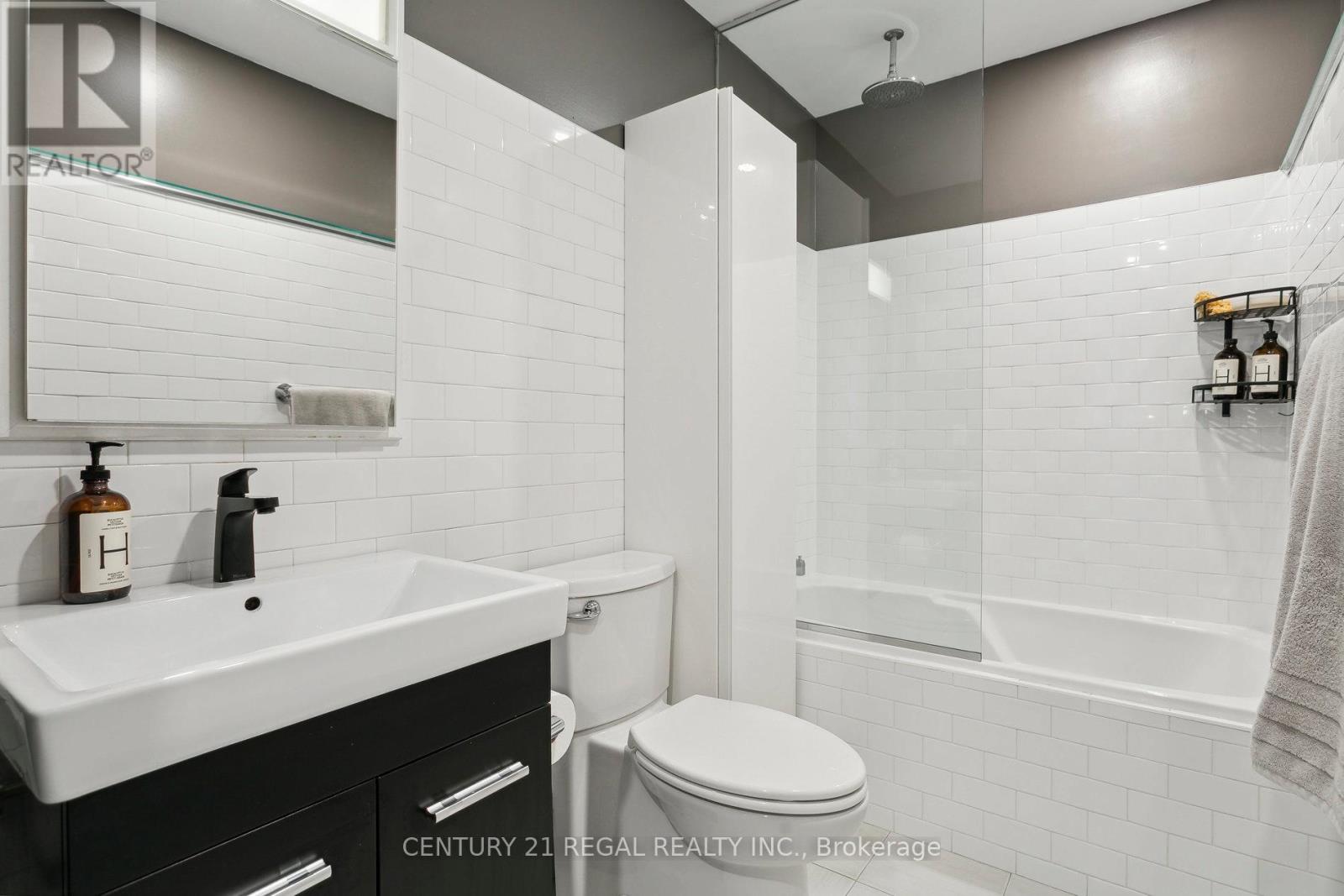312 - 25 Ritchie Avenue, Toronto, Ontario  M6R 2J6 - Photo 9 - W12041638