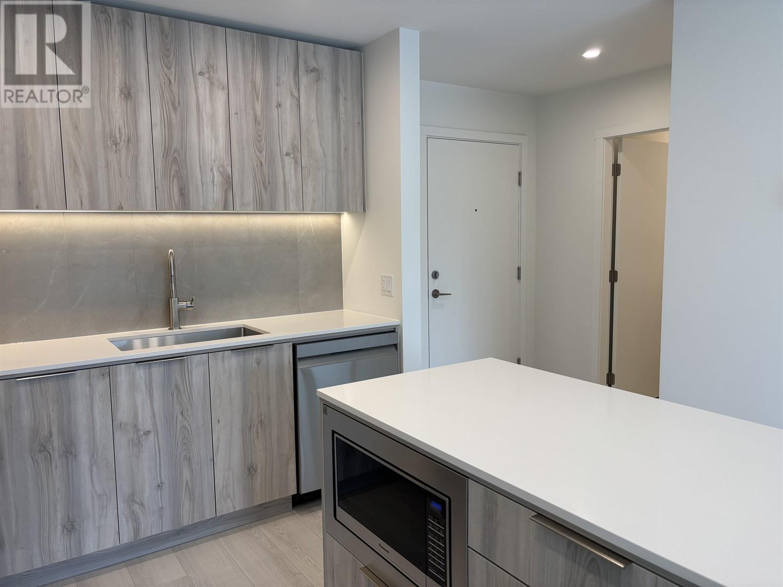 516 3596 Malsum Drive, North Vancouver, British Columbia  V7G 0B5 - Photo 4 - R2981588
