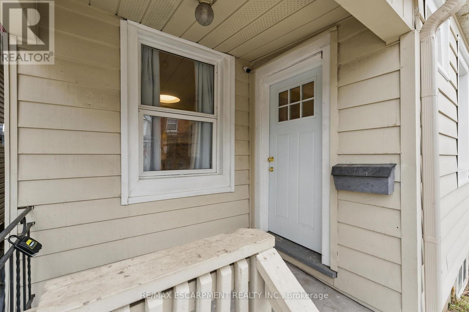 Property at 50 HARVEY STREET image 4