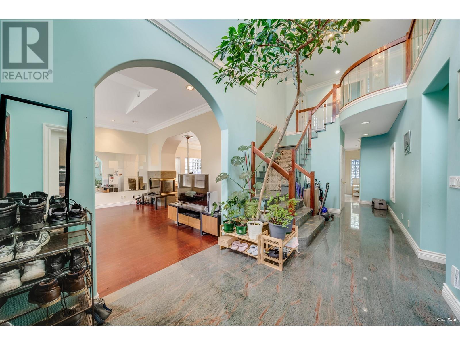 Property at 6337 LEIBLY AVENUE image 3