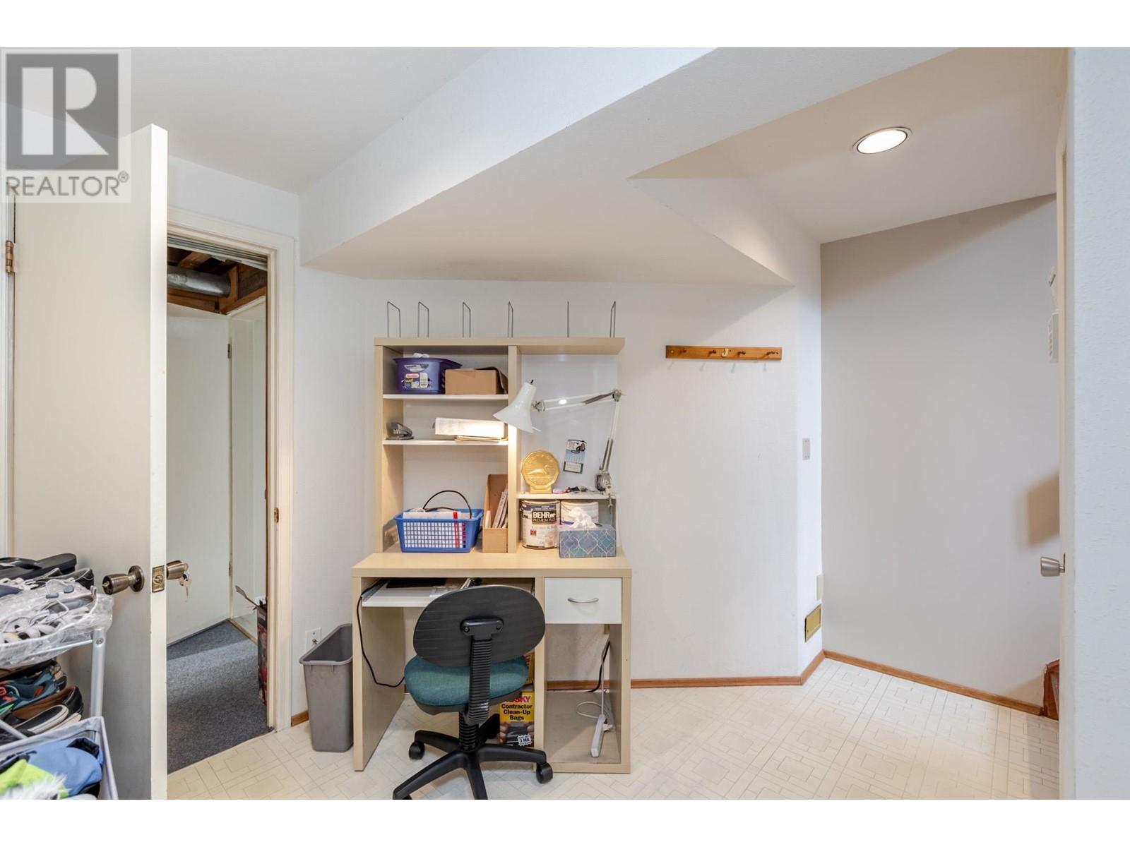 406 Mundy Street, Coquitlam, British Columbia  V3K 5N1 - Photo 23 - R2981585