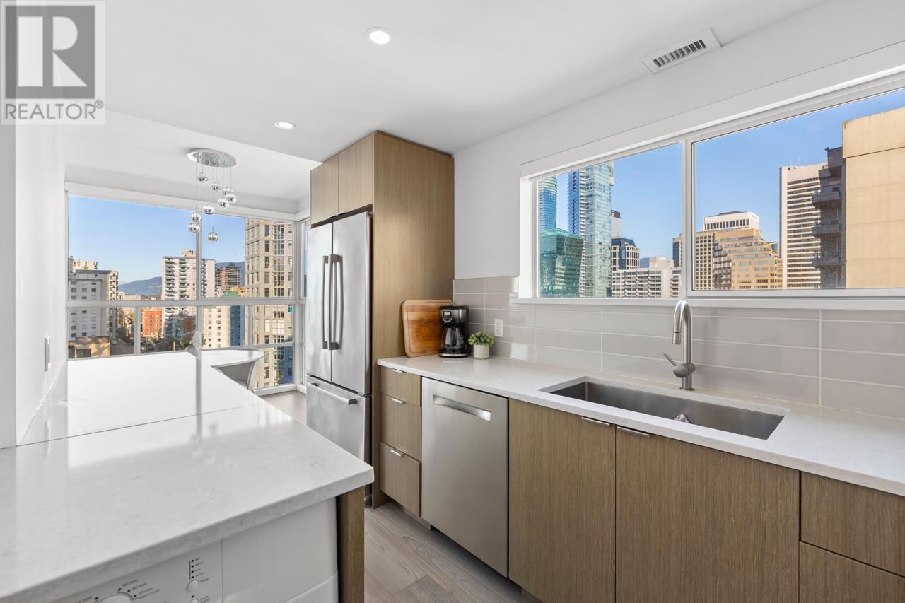 1501 909 BURRARD STREET, vancouver, British Columbia