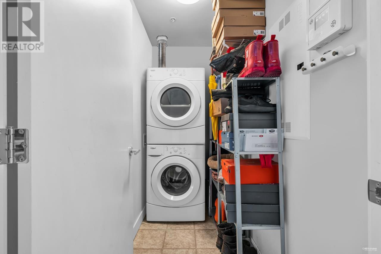 402 1201 W 16th Street, North Vancouver, British Columbia  V7P 1R5 - Photo 13 - R2982175