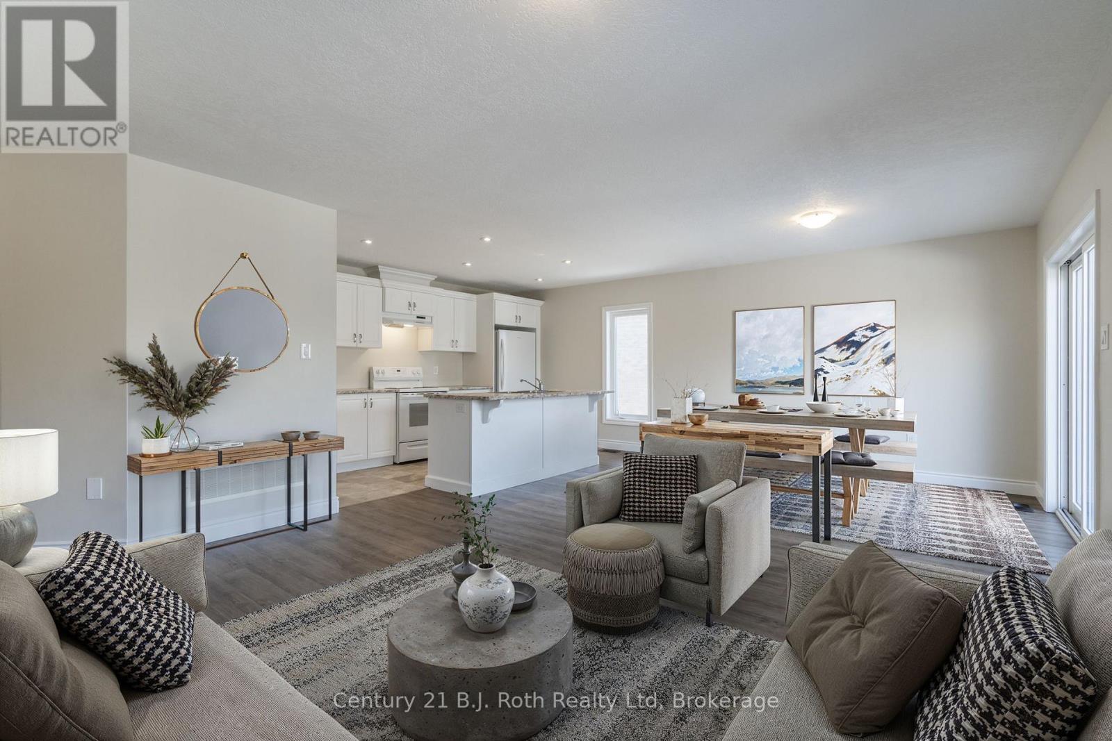 52 Hunter Avenue, Tay, Ontario  L0K 2A0 - Photo 14 - S12041713
