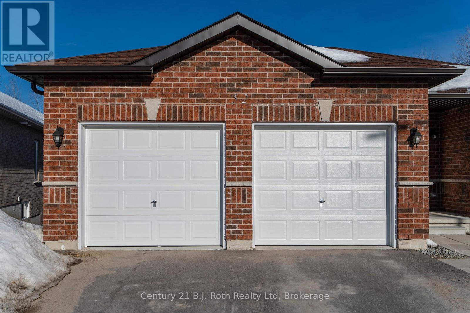 Property at 52 HUNTER AVENUE image 3