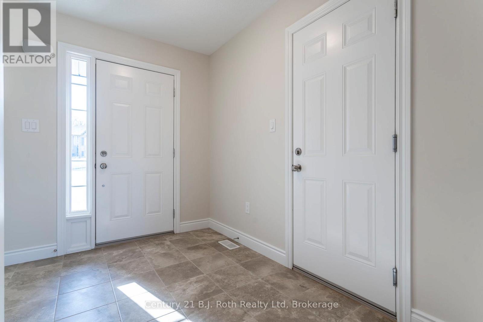 Property at 52 HUNTER AVENUE image 5