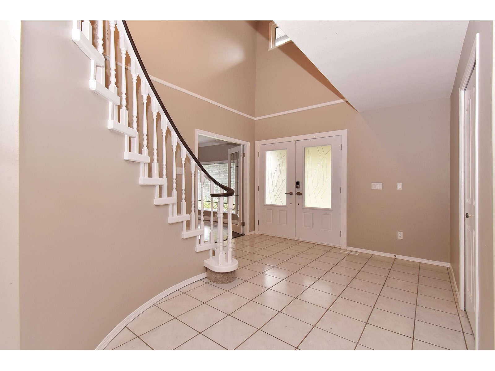 20577 Grade Crescent, Langley, British Columbia  V3A 4K1 - Photo 2 - R2980241