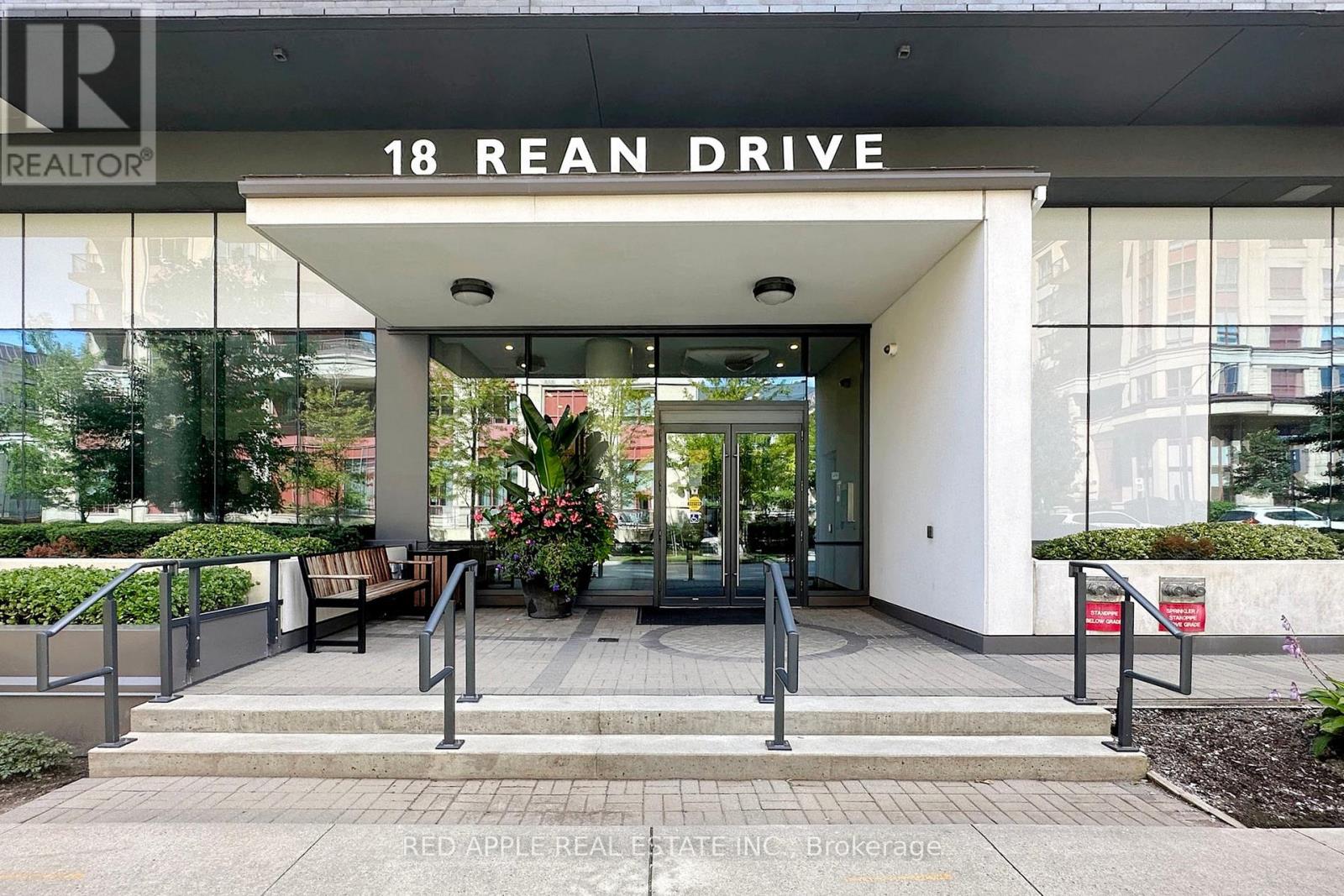 306 - 18 Rean Drive, Toronto (Bayview Village), Ontario  M2K 0C7 - Photo 20 - C12002912