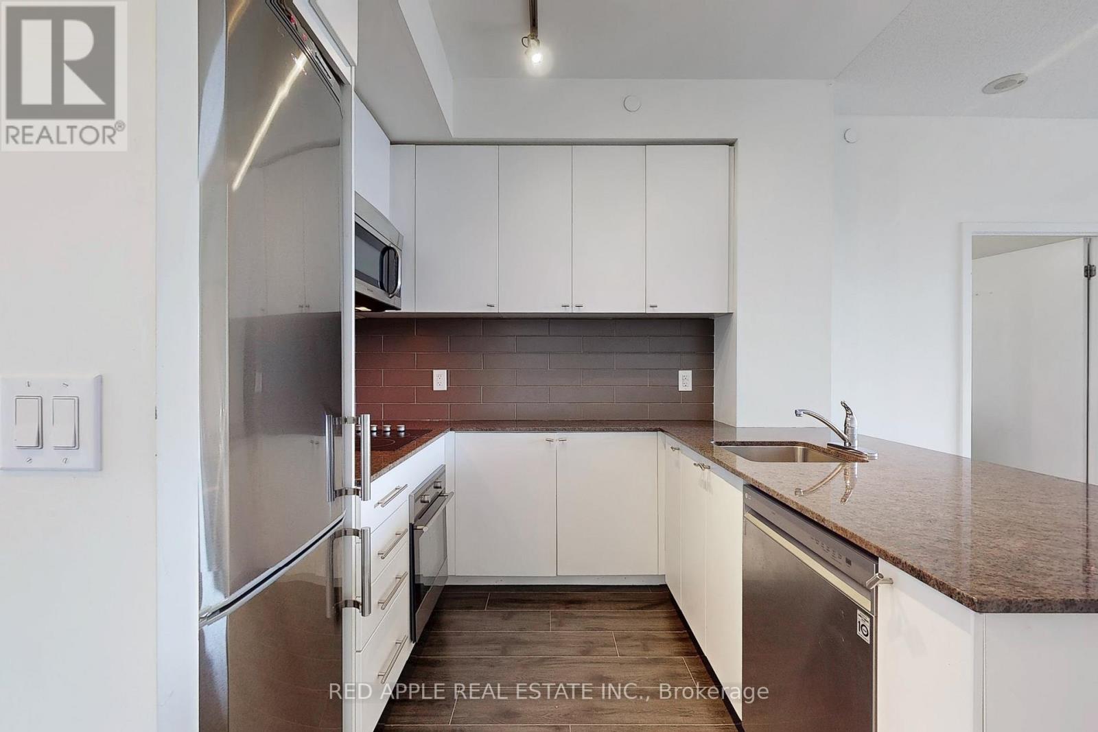 306 - 18 Rean Drive, Toronto (Bayview Village), Ontario  M2K 0C7 - Photo 8 - C12002912