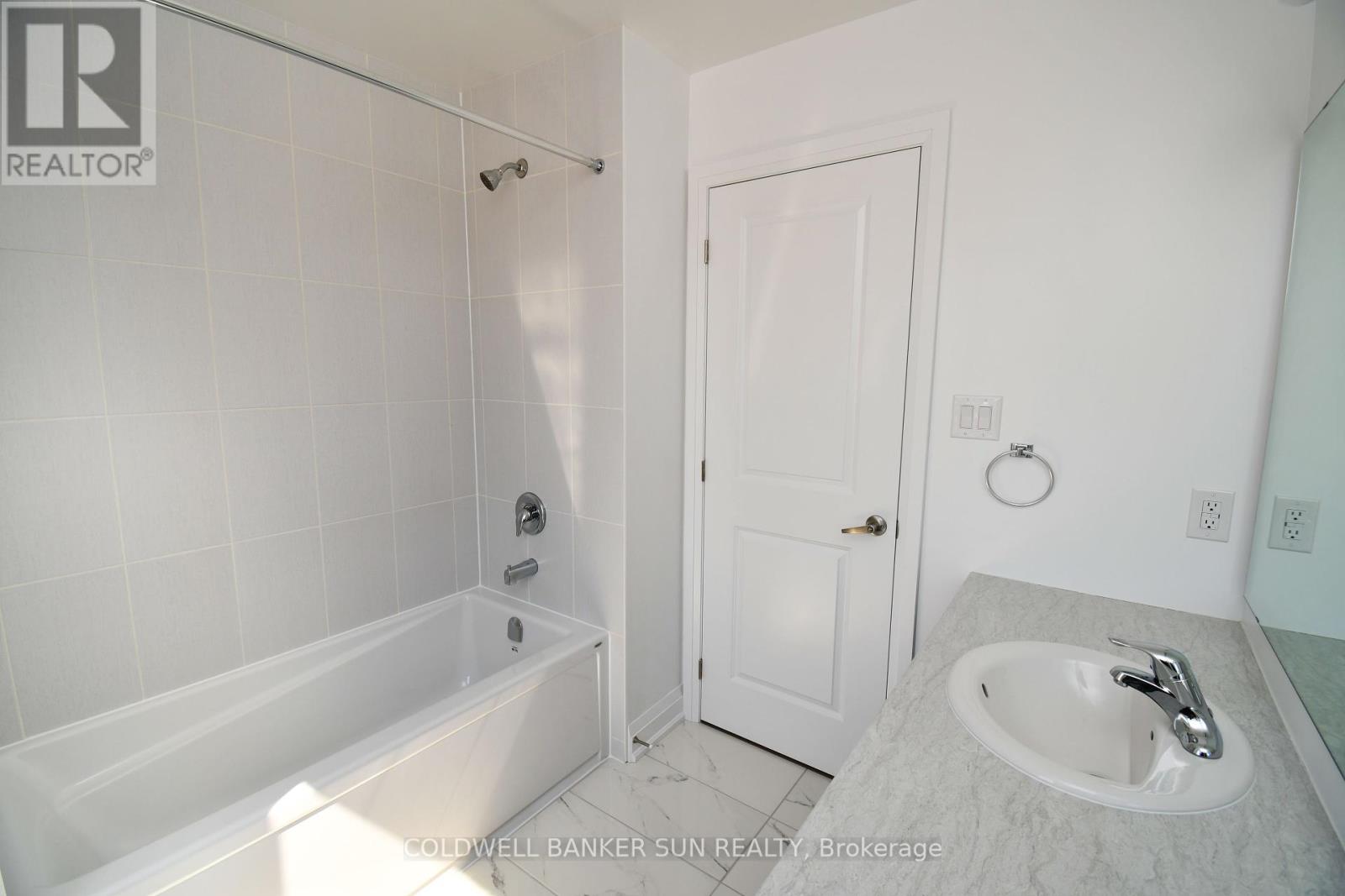 3 Gateway Drive, Barrie, Ontario  L9J 0V1 - Photo 28 - S12033623