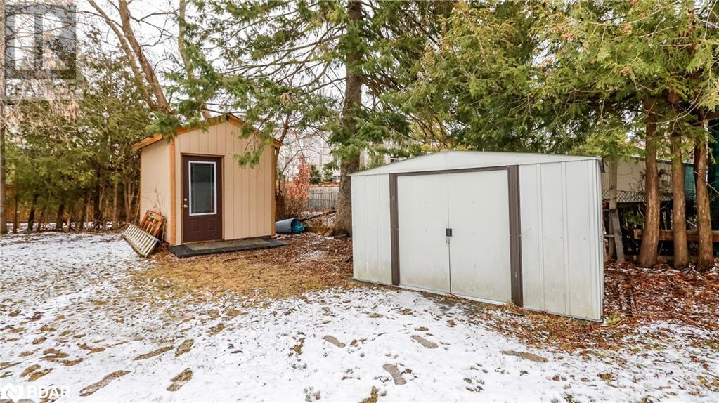 255 Calford St Street, Angus, Ontario  L0M 1B0 - Photo 32 - 40709764