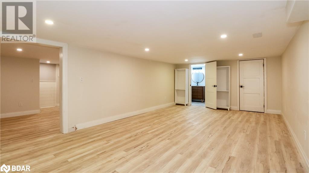 255 Calford St Street, Angus, Ontario  L0M 1B0 - Photo 29 - 40709764