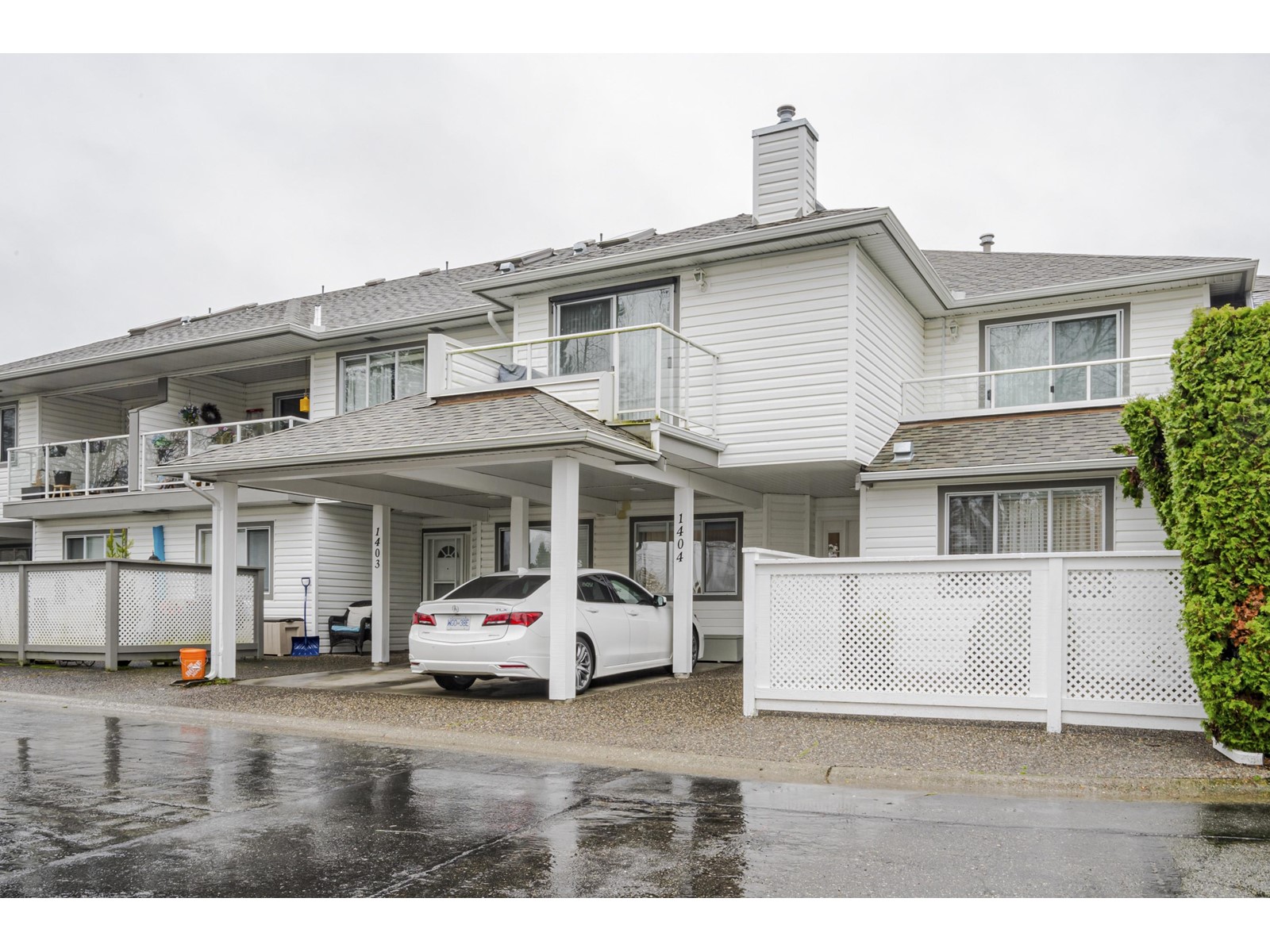 1404 21937 48 Avenue, Langley, British Columbia  V3A 8C3 - Photo 2 - R2981007