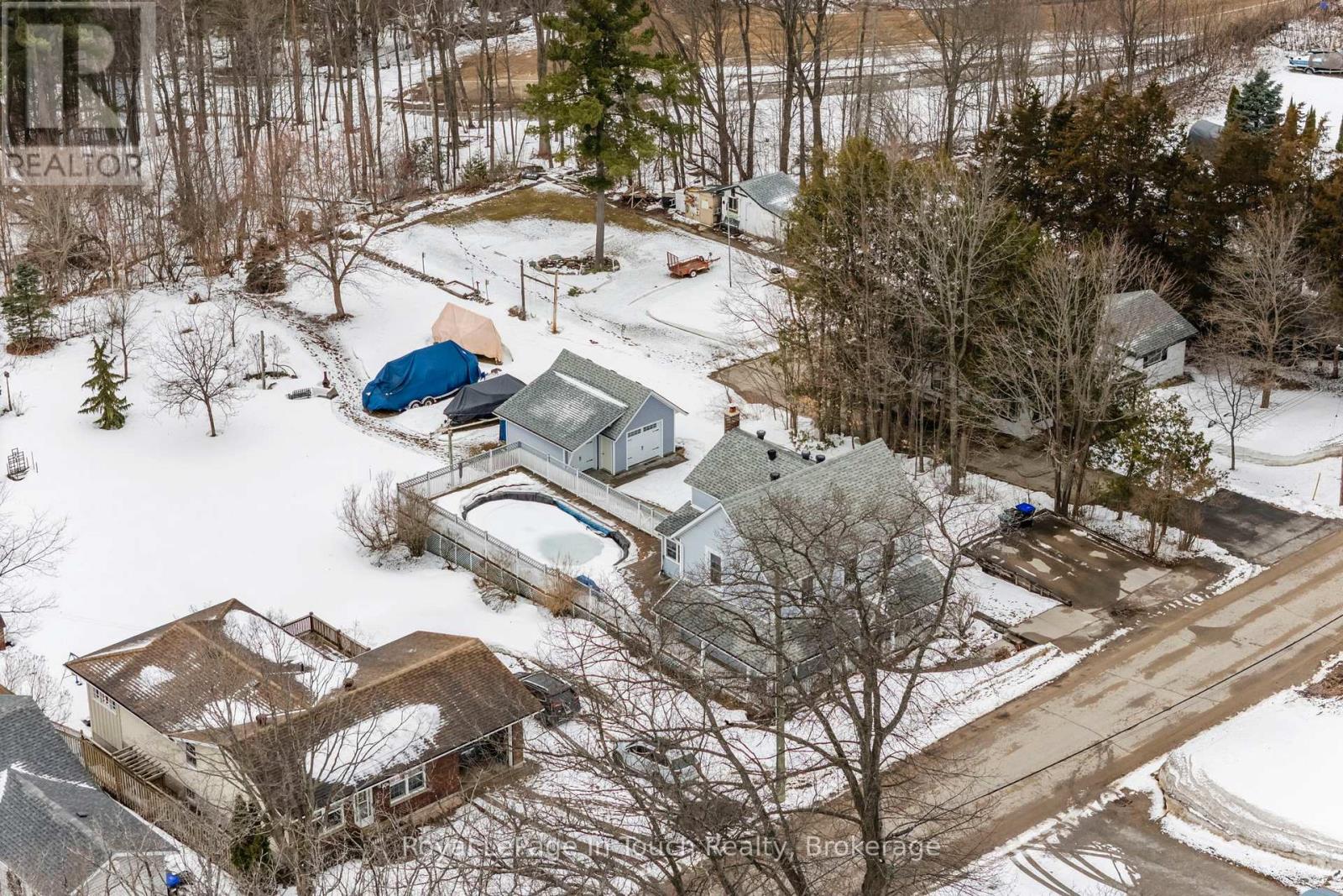 306 Church Street, Penetanguishene, Ontario  L9M 1G5 - Photo 32 - S12041746