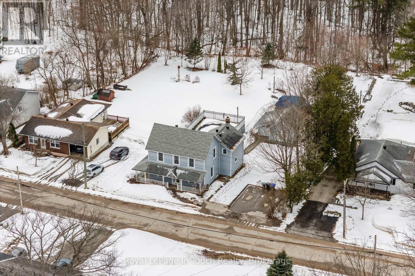 306 Church Street, Penetanguishene, Ontario  L9M 1G5 - Photo 35 - S12041746