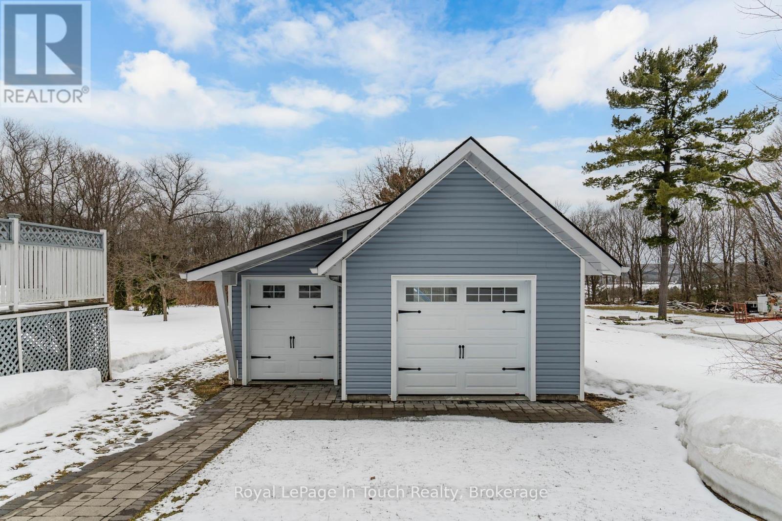 306 Church Street, Penetanguishene, Ontario  L9M 1G5 - Photo 43 - S12041746