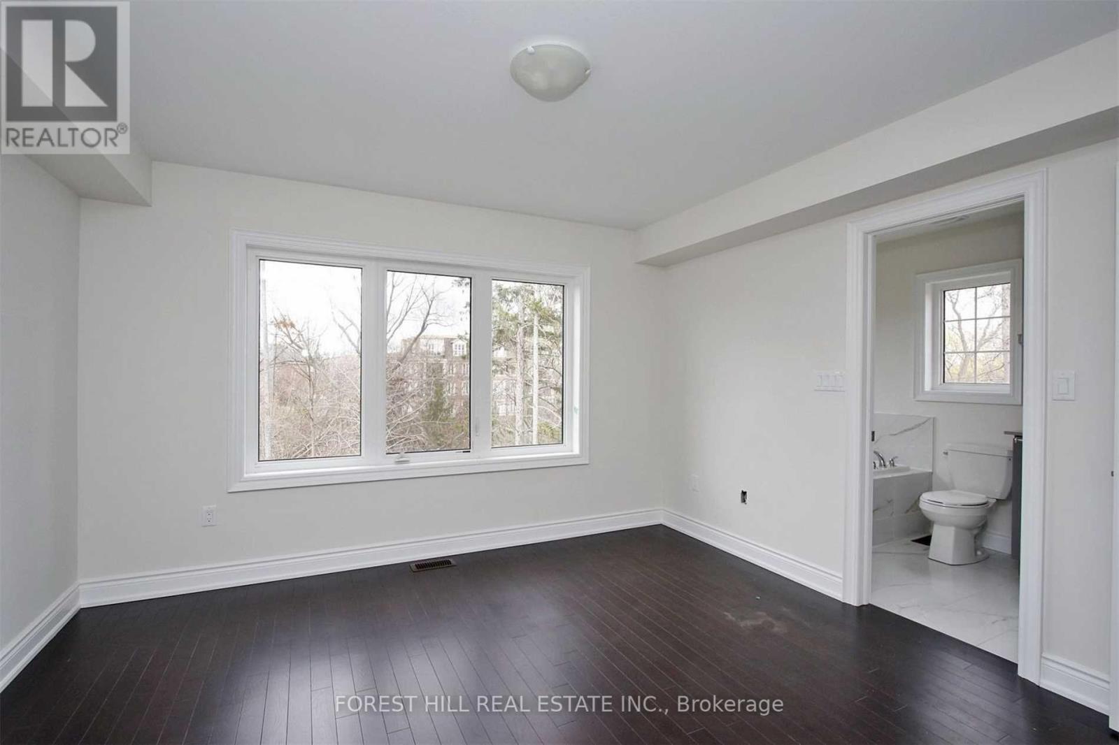 61 Glazebrook Avenue, Vaughan, Ontario  L4L 0H9 - Photo 11 - N12041711