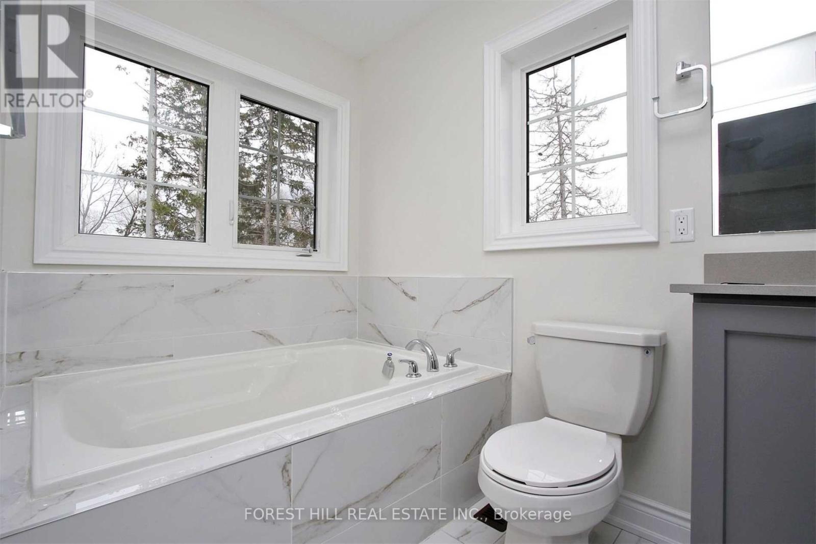 61 Glazebrook Avenue, Vaughan, Ontario  L4L 0H9 - Photo 12 - N12041711