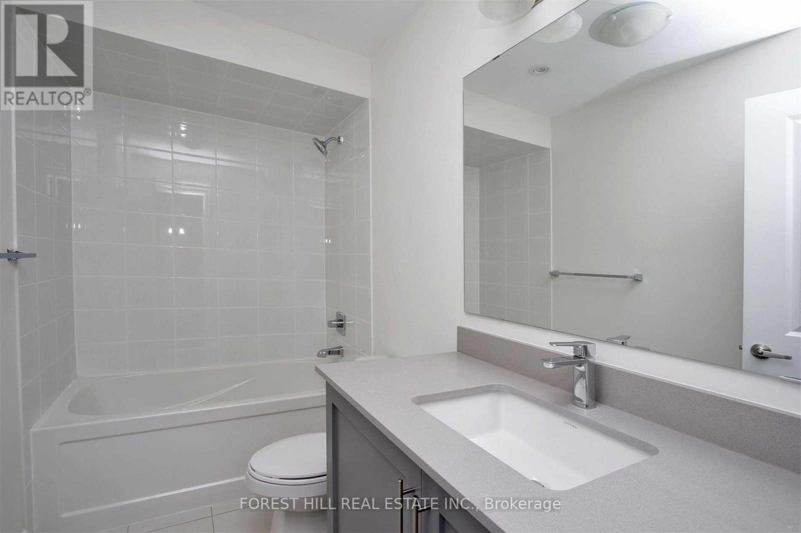 61 Glazebrook Avenue, Vaughan, Ontario  L4L 0H9 - Photo 15 - N12041711