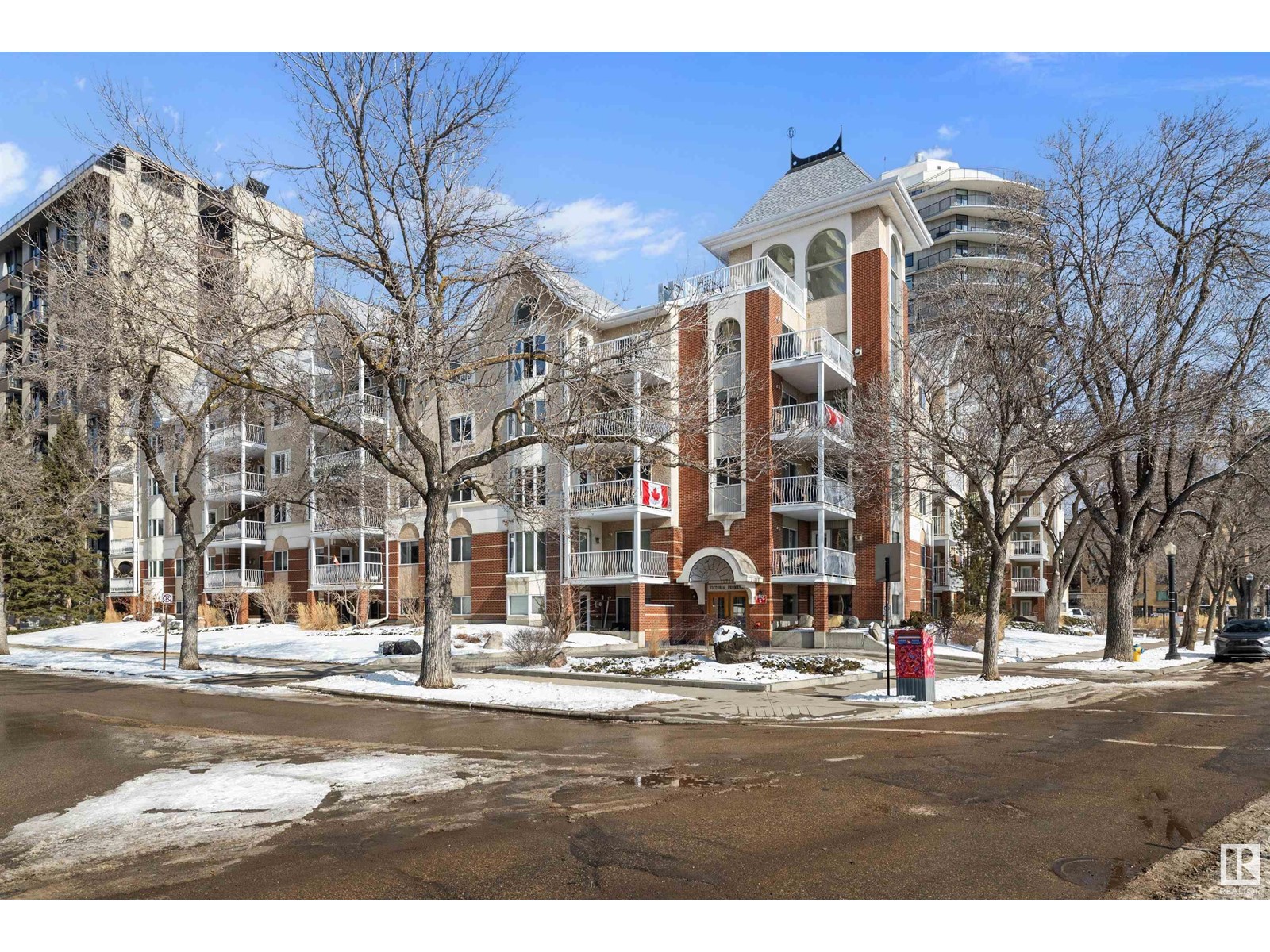 Property at #503 11716 100 AV NW image 2