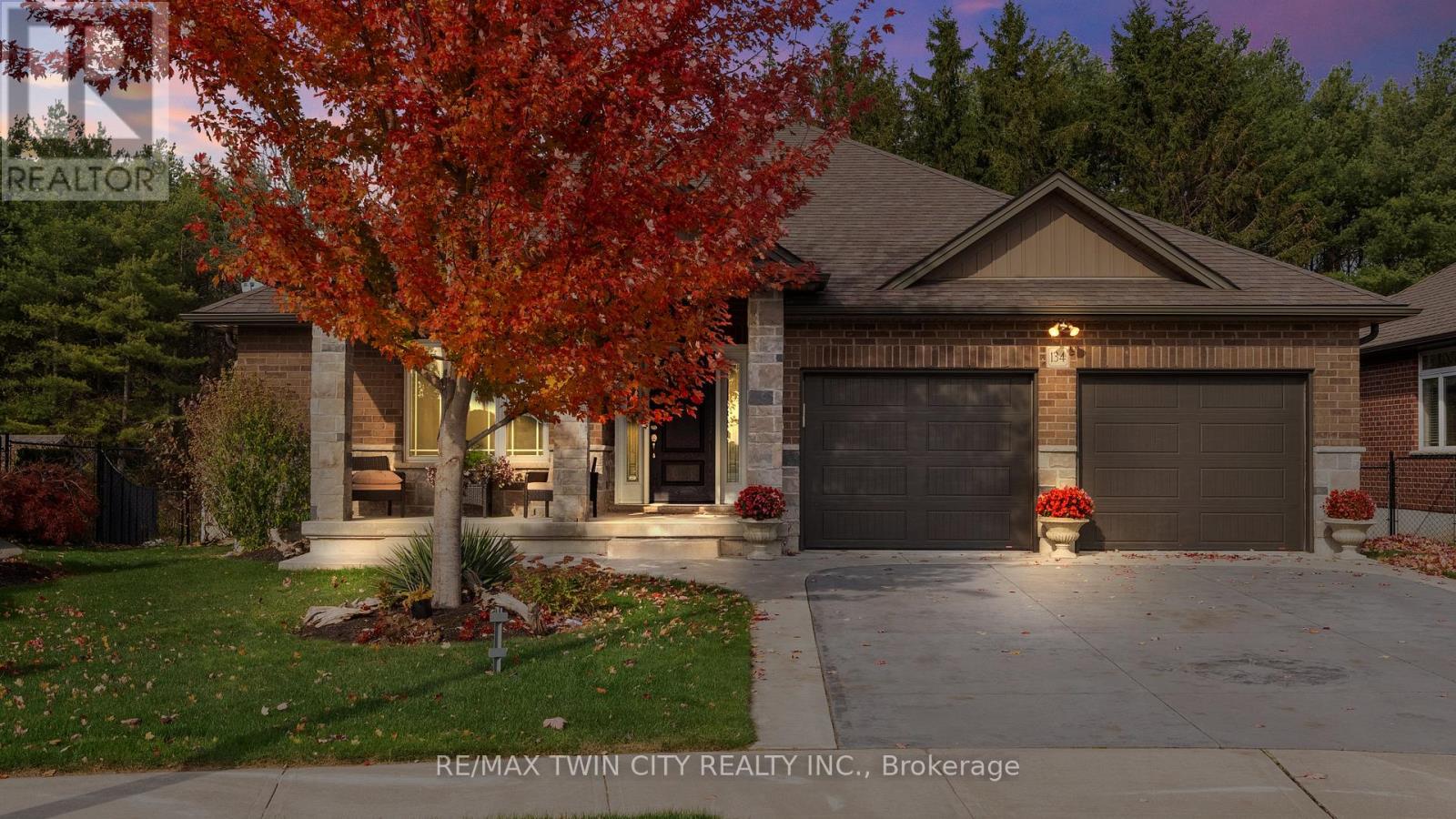 Property at 134 ANGLER AVENUE image 4