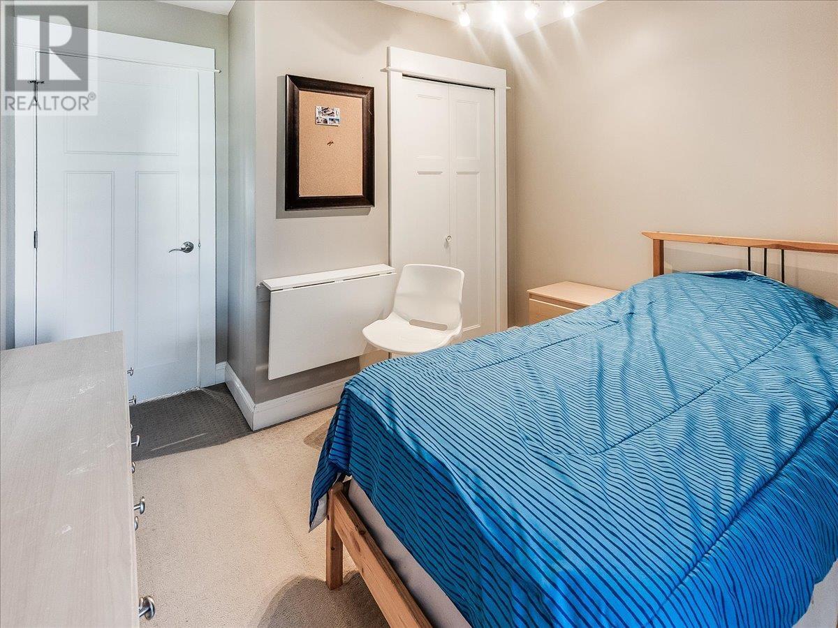 7124 Broadway, Burnaby, British Columbia  V5A 1R9 - Photo 19 - R2982210