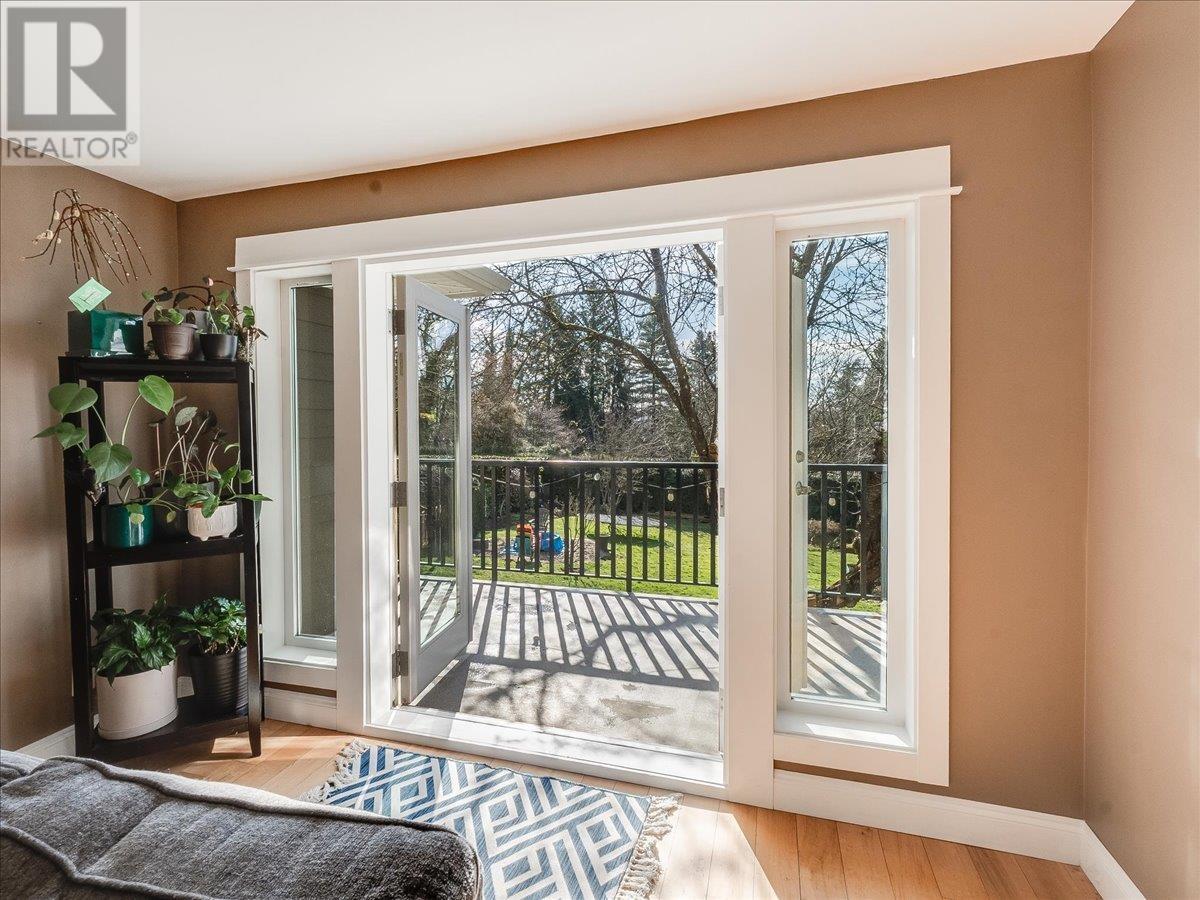 7124 Broadway, Burnaby, British Columbia  V5A 1R9 - Photo 5 - R2982210