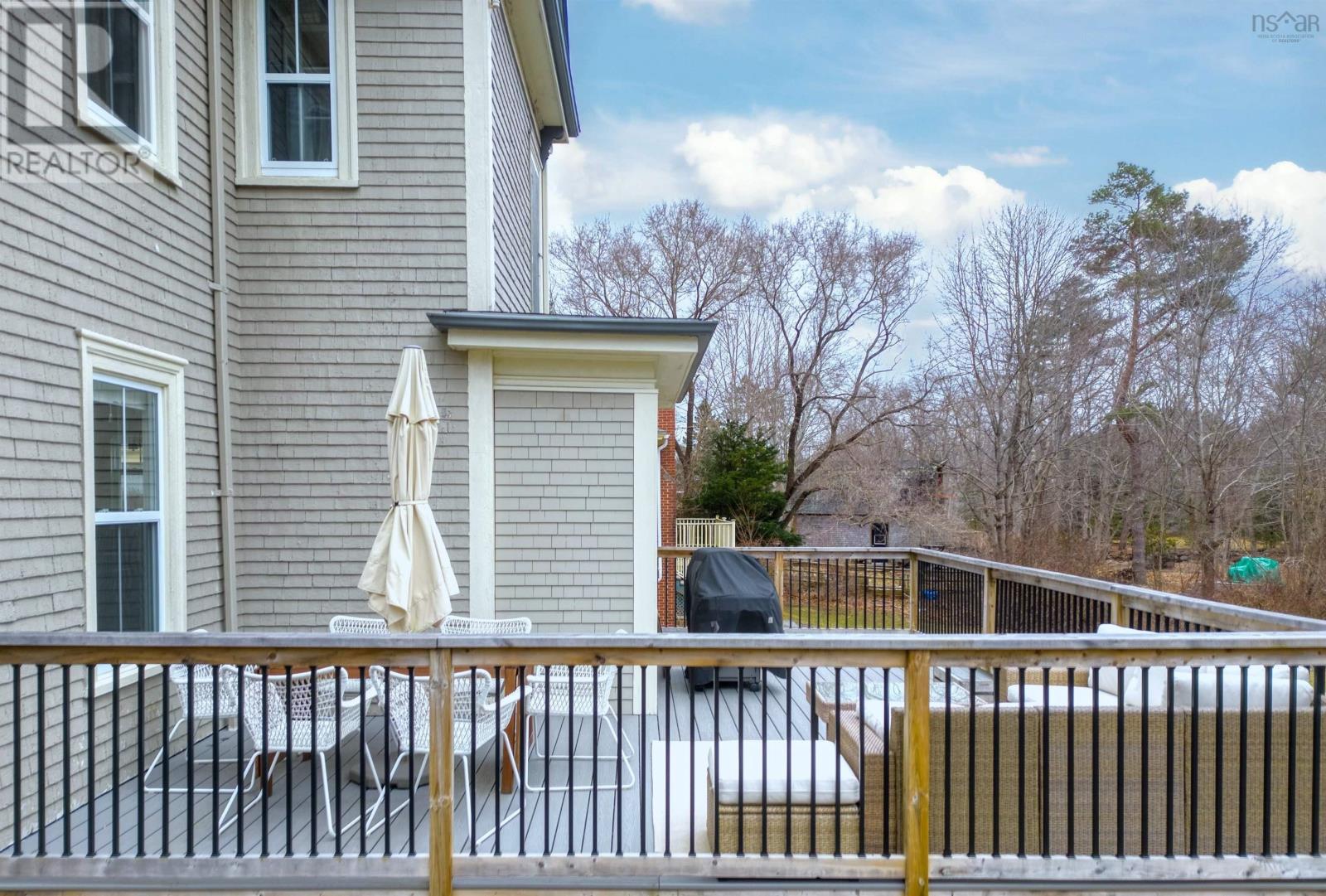 394 Main Street, Mahone Bay, Nova Scotia  B0J 2E0 - Photo 4 - 202505814