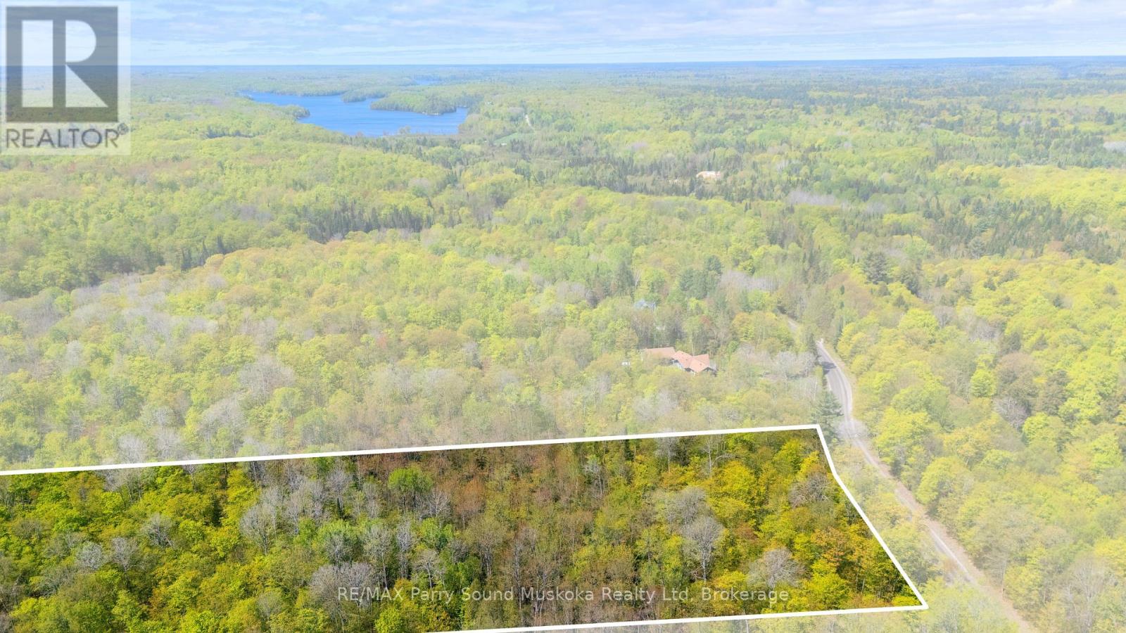1835 Lorimer Lake Road N, Whitestone (Hagerman), Ontario  P2A 1G0 - Photo 4 - X12041800