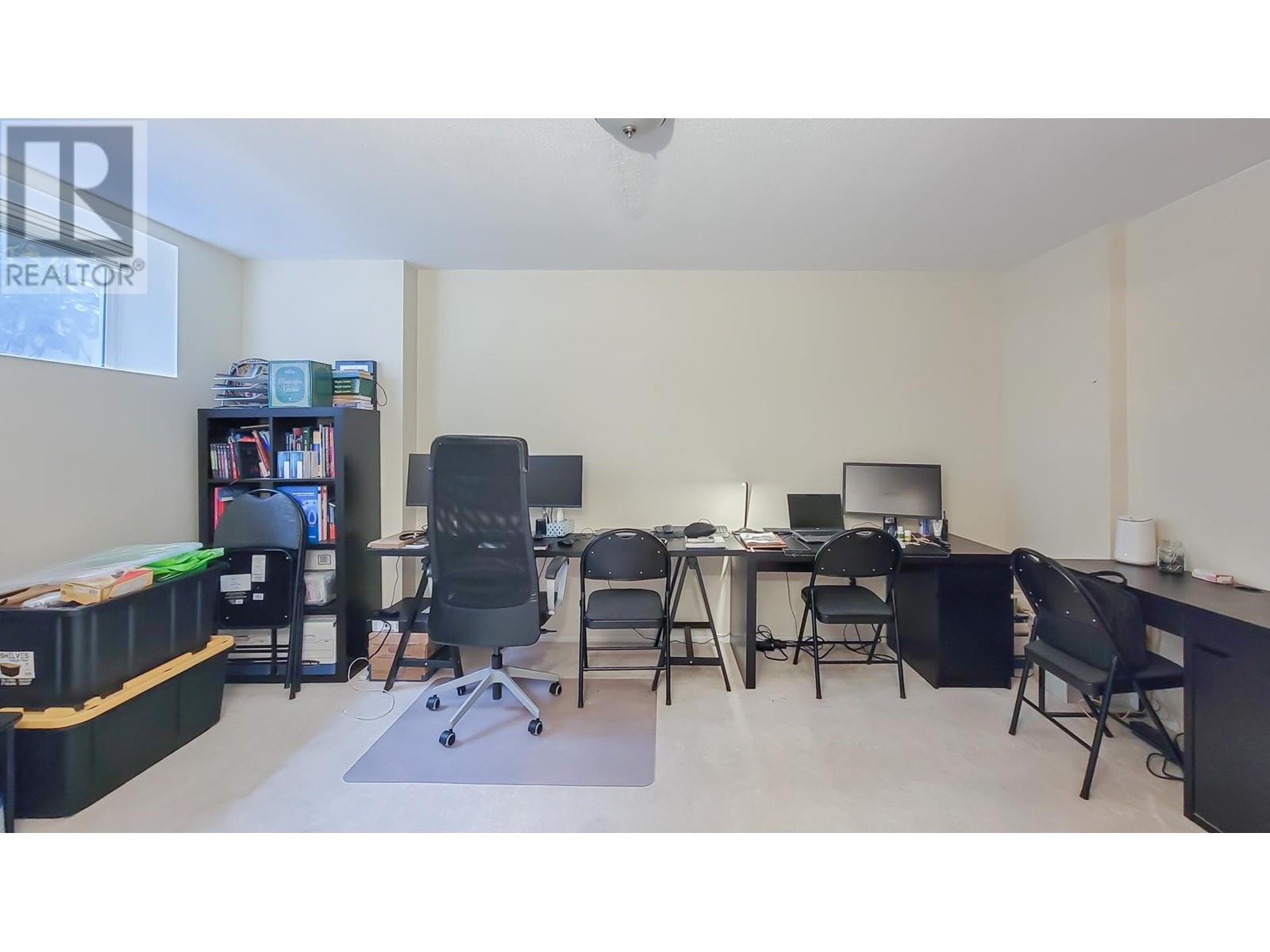 208 1465 Parkway Boulevard, Coquitlam, British Columbia  V3E 3E8 - Photo 36 - R2980835