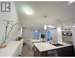 307 630 COMO LAKE AVENUE, Coquitlam, British Columbia