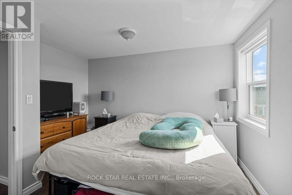 81 Grass Avenue, St. Catharines, Ontario  L2R 1T2 - Photo 25 - X12041794