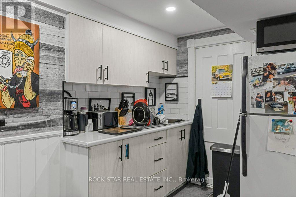 81 Grass Avenue, St. Catharines, Ontario  L2R 1T2 - Photo 33 - X12041794