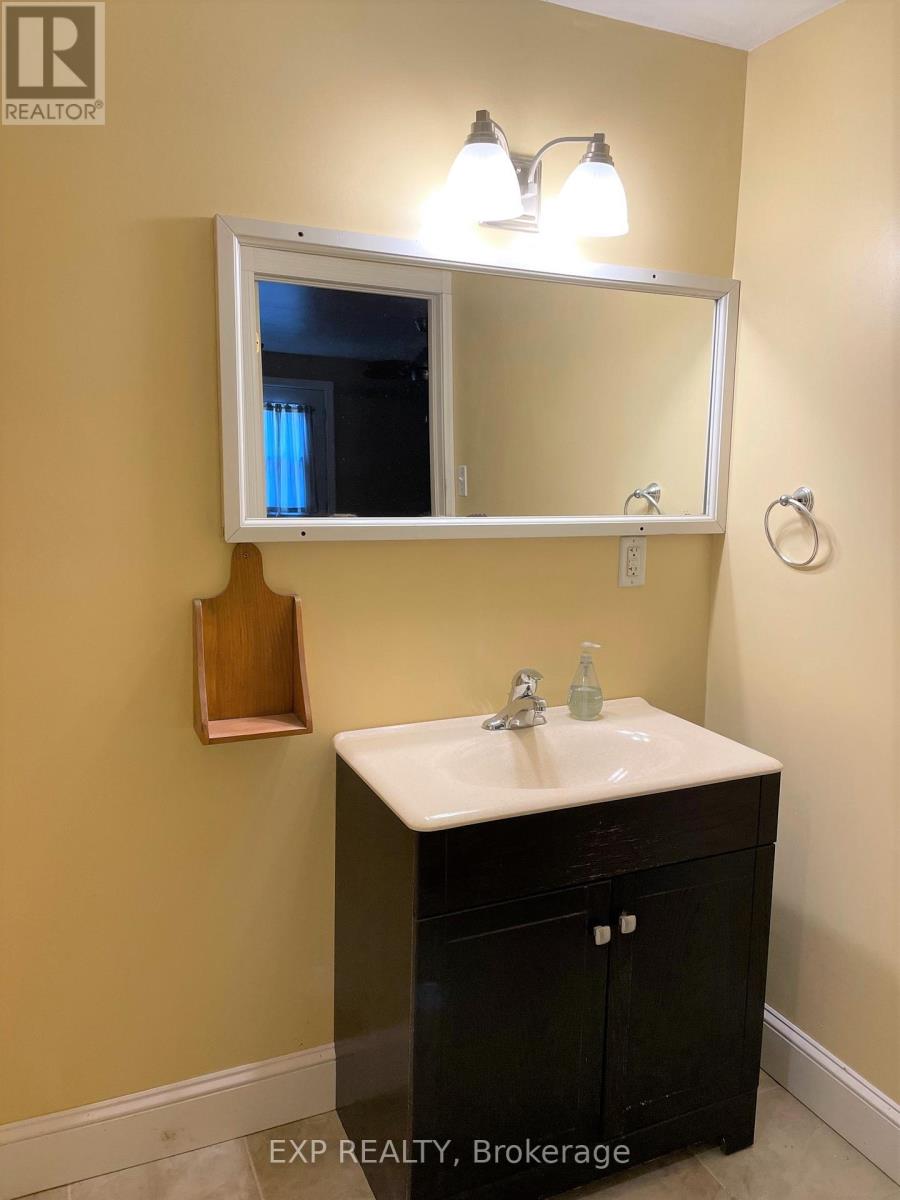 431 Gilmour Street, Ottawa, Ontario  K2P 0R5 - Photo 19 - X12041803