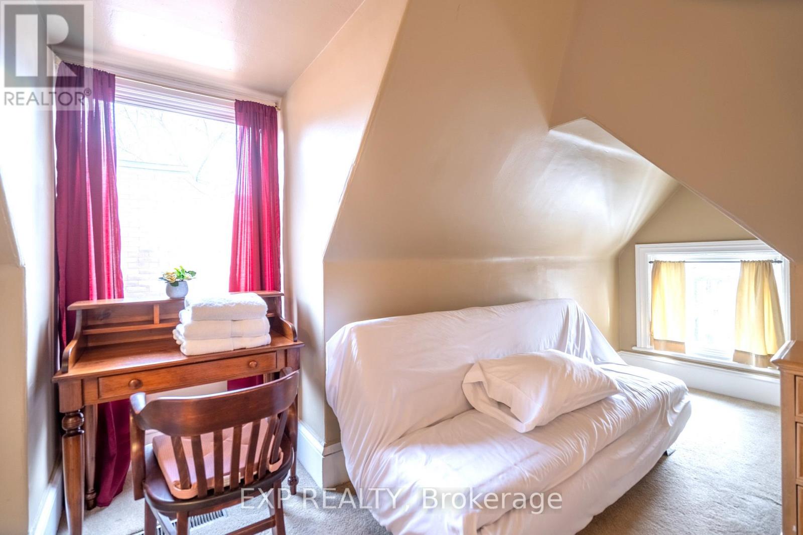 431 Gilmour Street, Ottawa, Ontario  K2P 0R5 - Photo 39 - X12041803