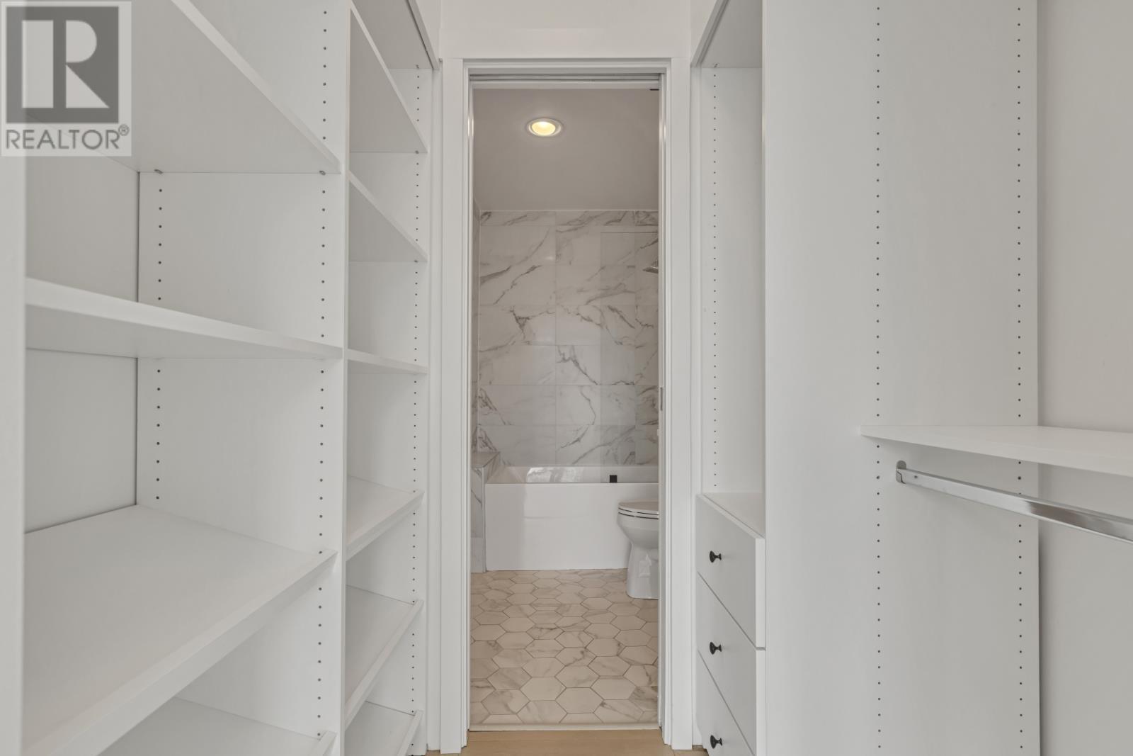 2402 1239 W Georgia Street, Vancouver, British Columbia  V6E 4R8 - Photo 14 - R2981382