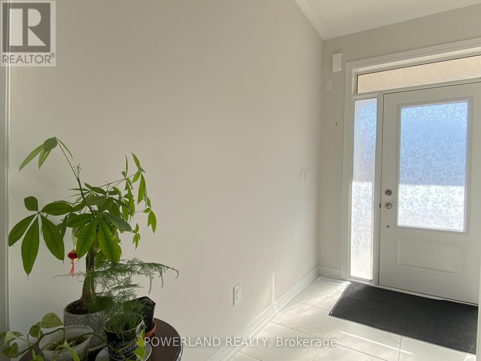 Property at 19 SAM BATTAGLIA CRESCENT image 4