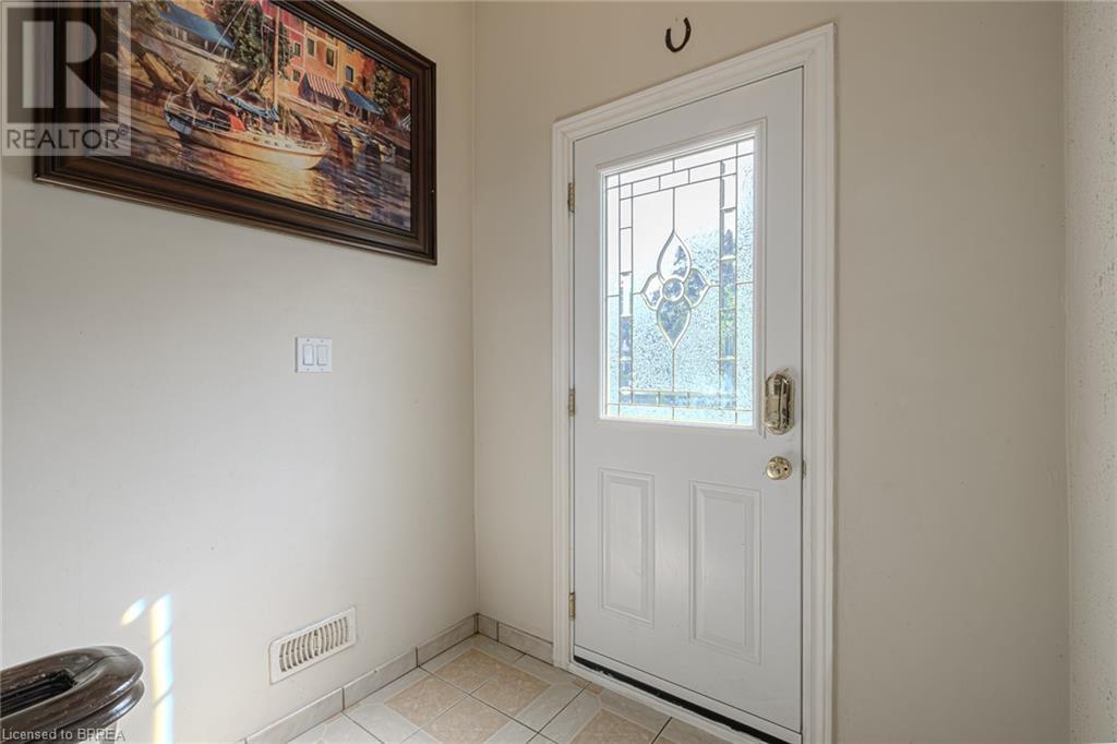 Property at 14 MELBOURNE Crescent image 5