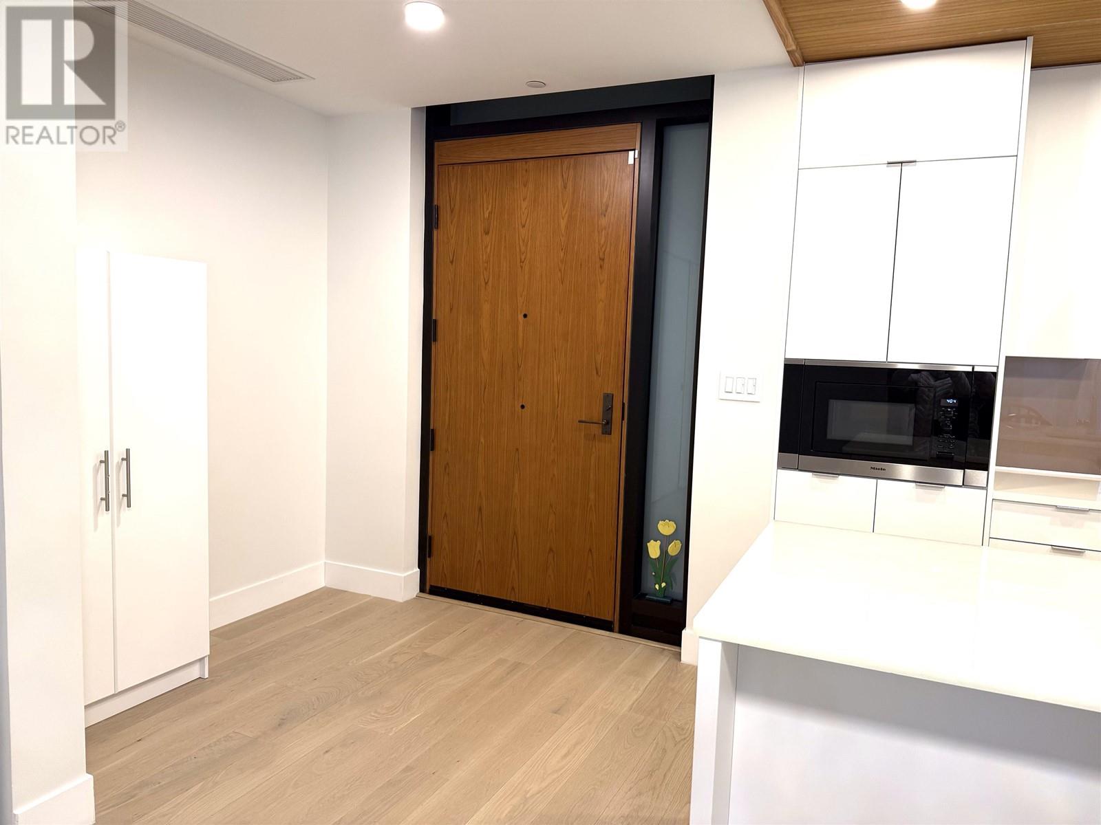 101 6699 Nelson Avenue, West Vancouver, British Columbia  V7W 2B2 - Photo 5 - R2982183