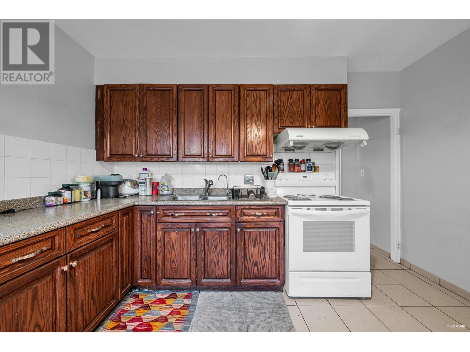 526 E 61st Avenue, Vancouver, British Columbia  V5X 2B9 - Photo 9 - R2981316