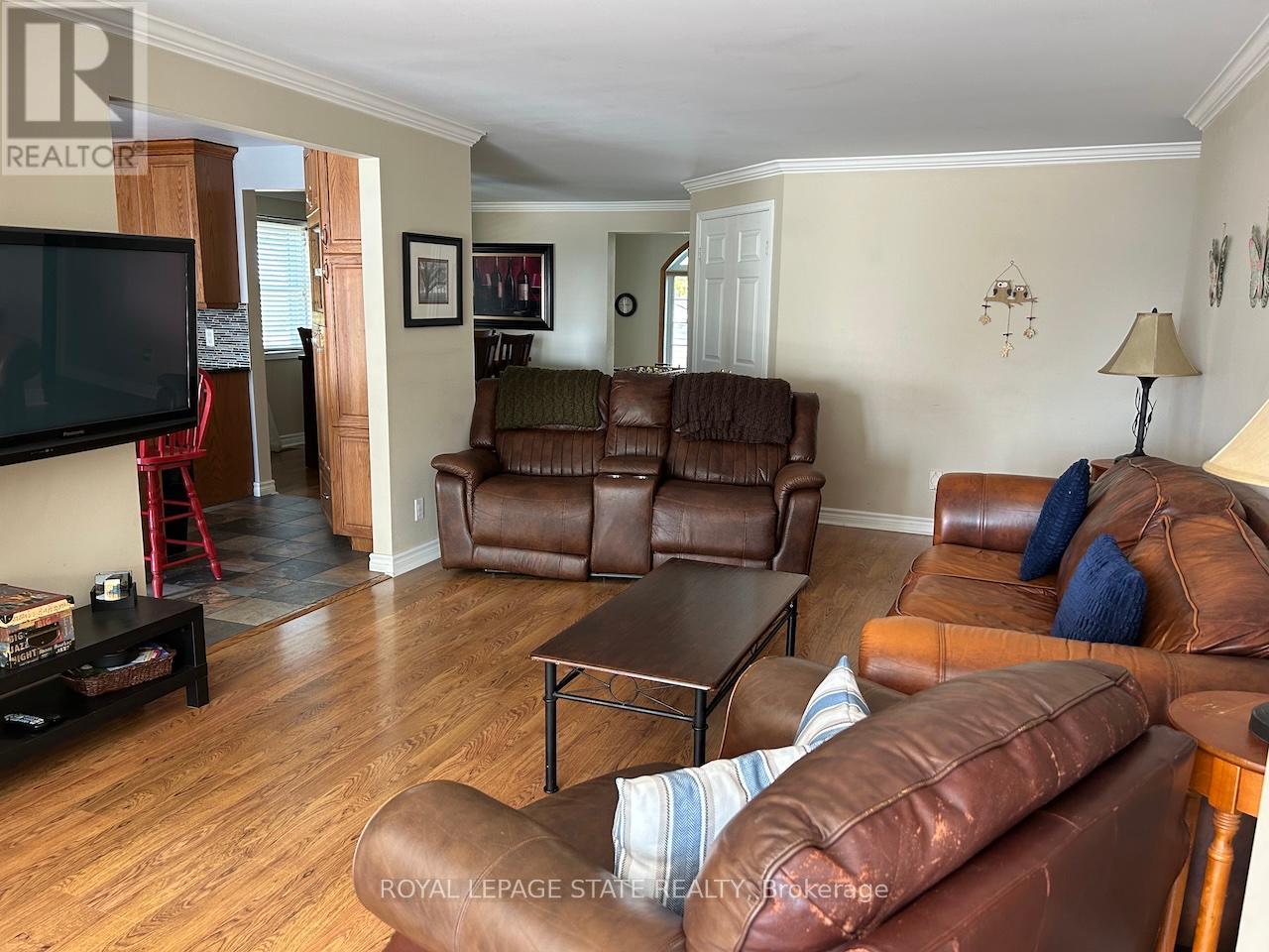 12529 Lakeshore Road, Wainfleet, Ontario  L0S 1V0 - Photo 13 - X12041823