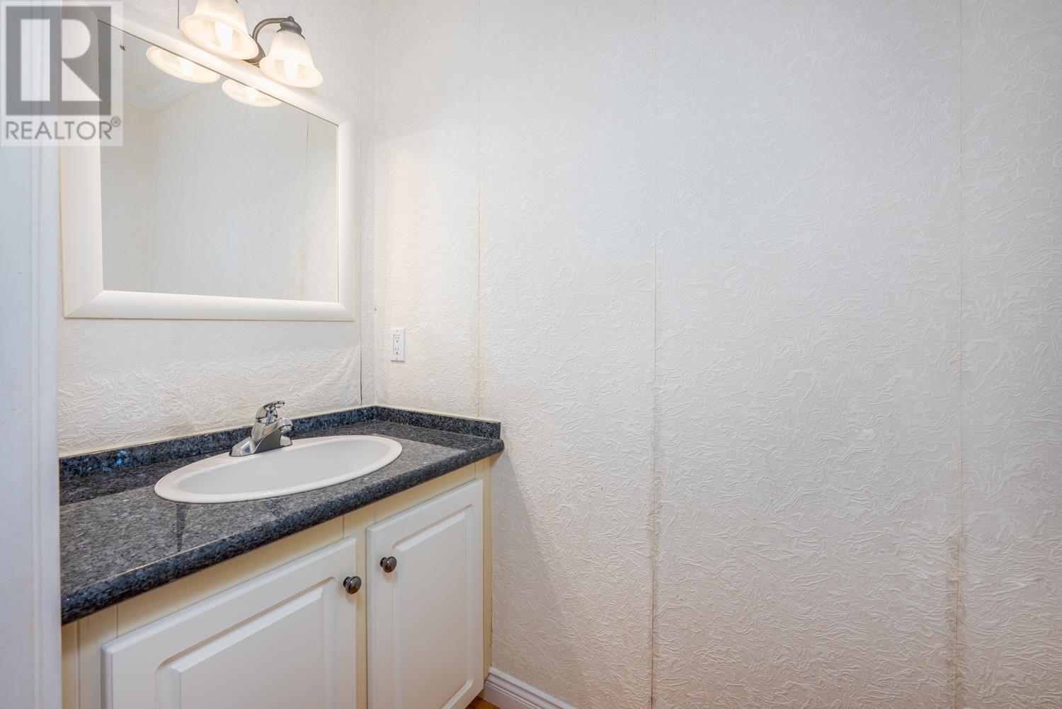 5 1200 Brunette Avenue, Coquitlam, British Columbia  V3K 1G3 - Photo 14 - R2982196